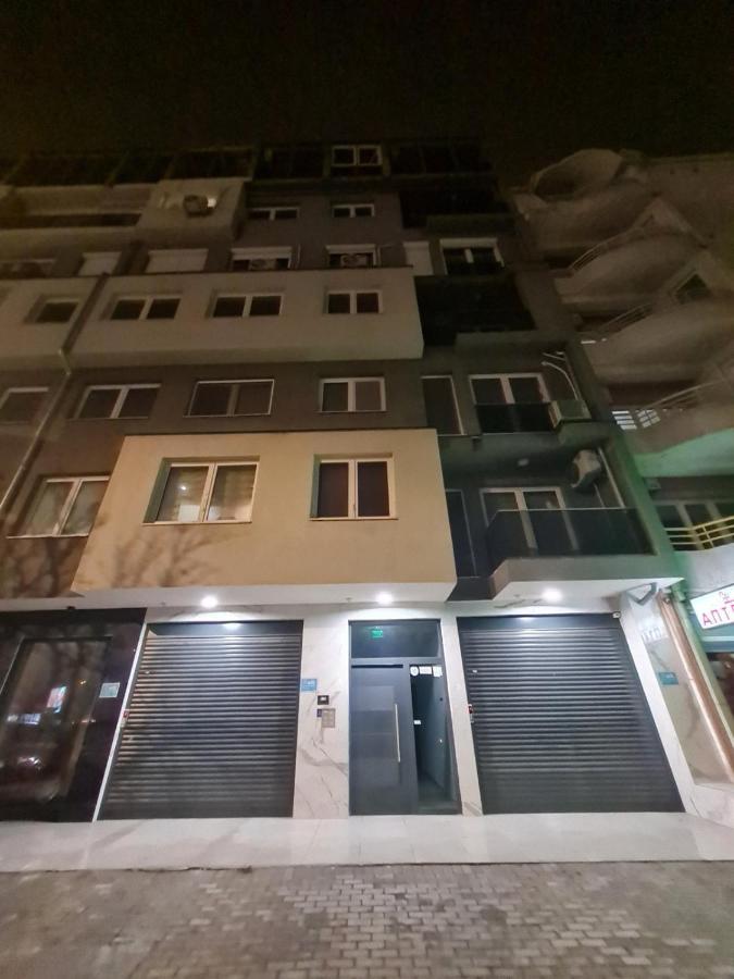 Marand Apartment سكوبجي المظهر الخارجي الصورة