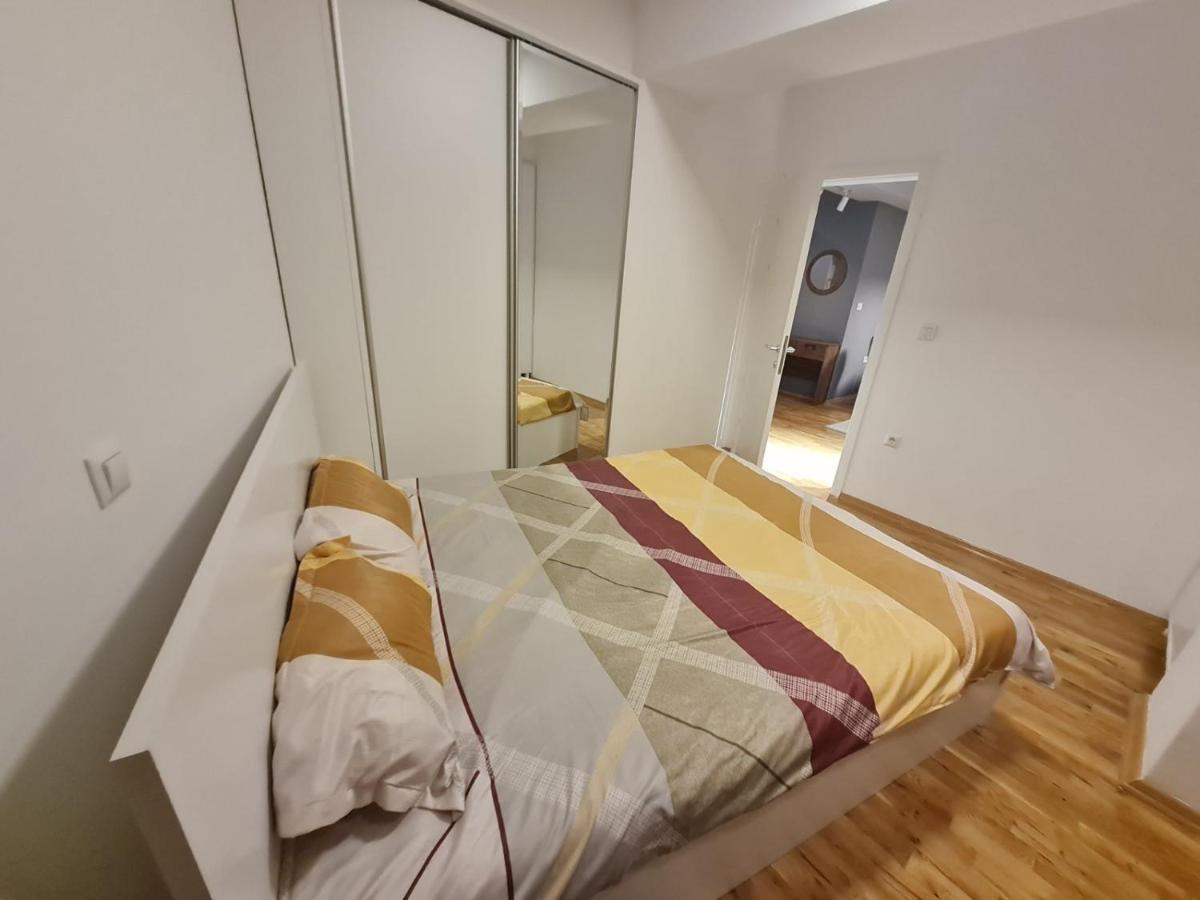Marand Apartment سكوبجي المظهر الخارجي الصورة